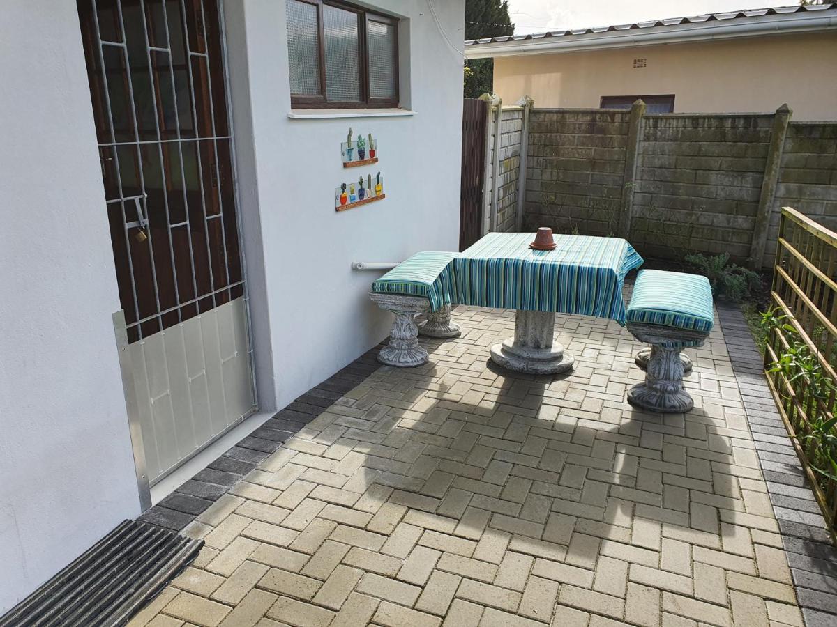 Glasstree B&B Bredasdorp Ngoại thất bức ảnh
